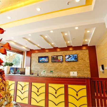 Greentree Inn Beijing Changping Shahe Metro Station Express Hotel Kültér fotó